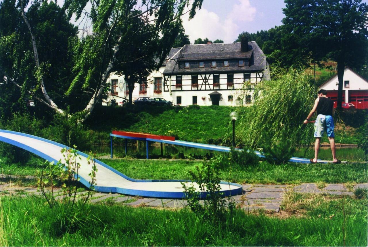 Hotel Gasthof Zum Walfisch Klingenthal Exterior foto